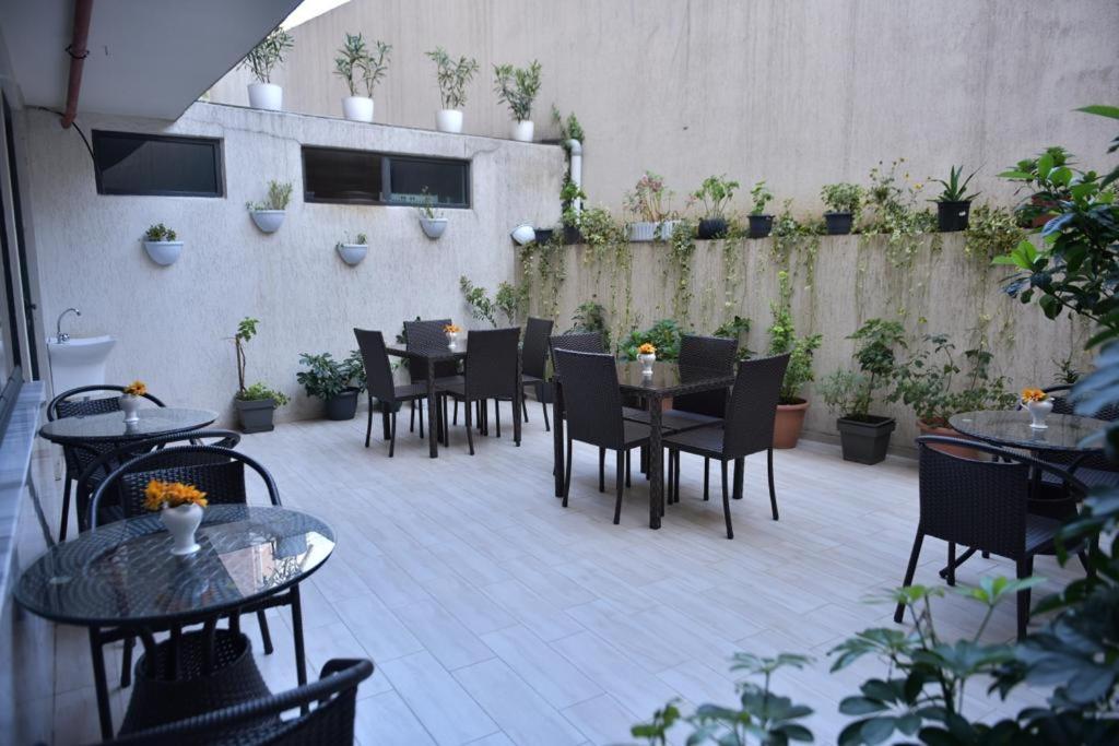 Hotel Old 4*